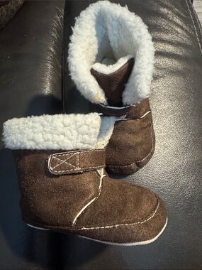 Baby Brown Sherpa-Lined Booties